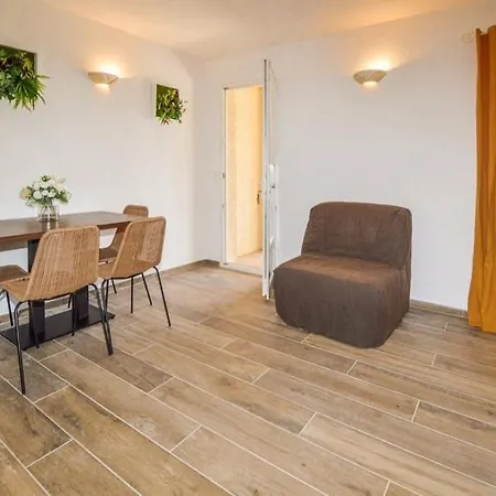 Apartment Scandola *